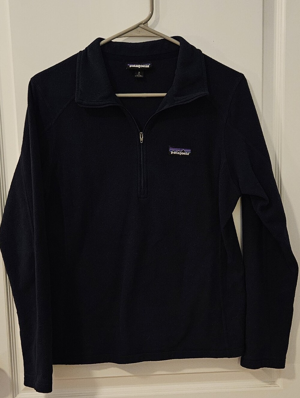 Navy Patagonia Women's Half-Zip Fleece Pullover Size- Medium